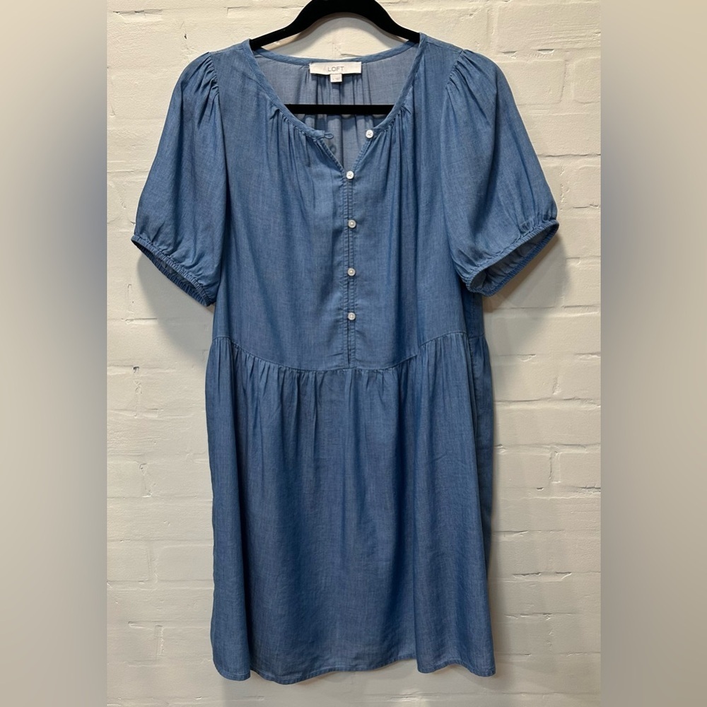 NWT LOFT Light Blue Chambray Clean Girl Normcore Coastal Mini Dress Size S - Picture 3 of 7